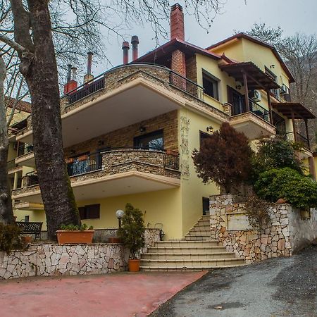 Nostos Hotel Káto Loutrákion Exteriör bild