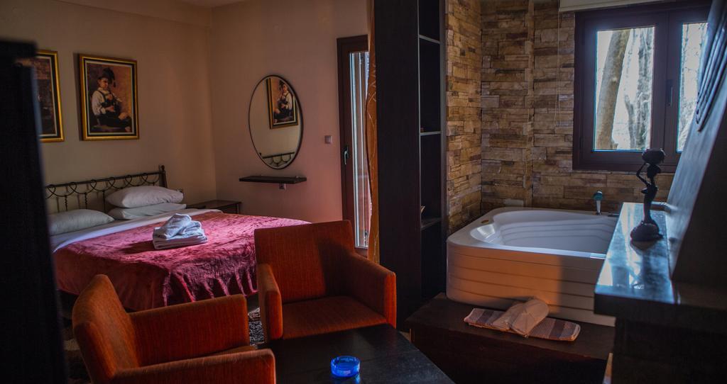Nostos Hotel Káto Loutrákion Exteriör bild