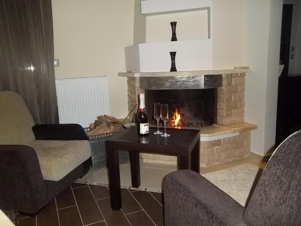 Nostos Hotel Káto Loutrákion Rum bild